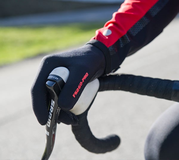 Castelli long finger gloves with thermal protection